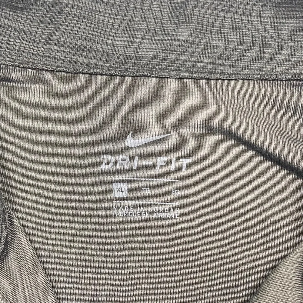 Nike Dri-FIT Quarter Zip Pullover Mens XL Gray Heather Athletic Golf Running